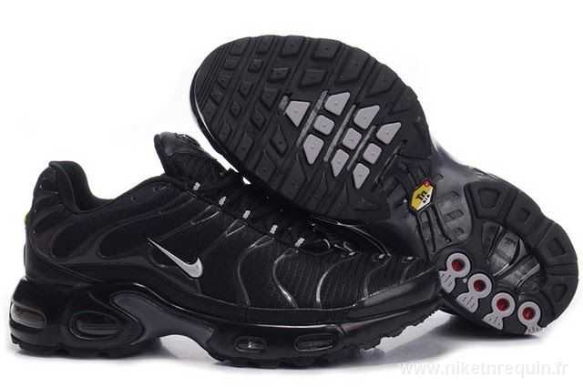 Air Tn Chaussures Noires Logo Blanc